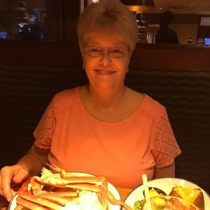 Meet your Posher, Janet